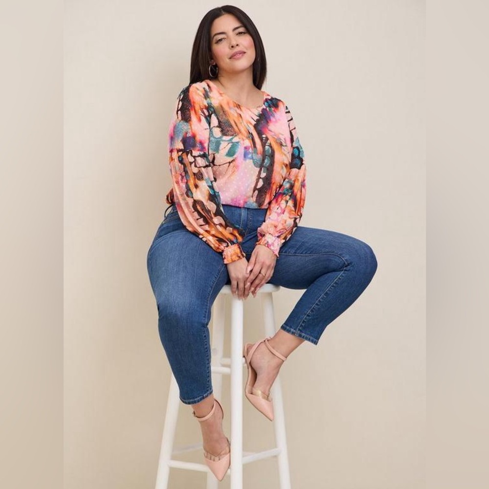 Torrid NWT 3x - Chiffon Clip Dot Blouson Sleeve Blouse Colorful Abstract Blouse